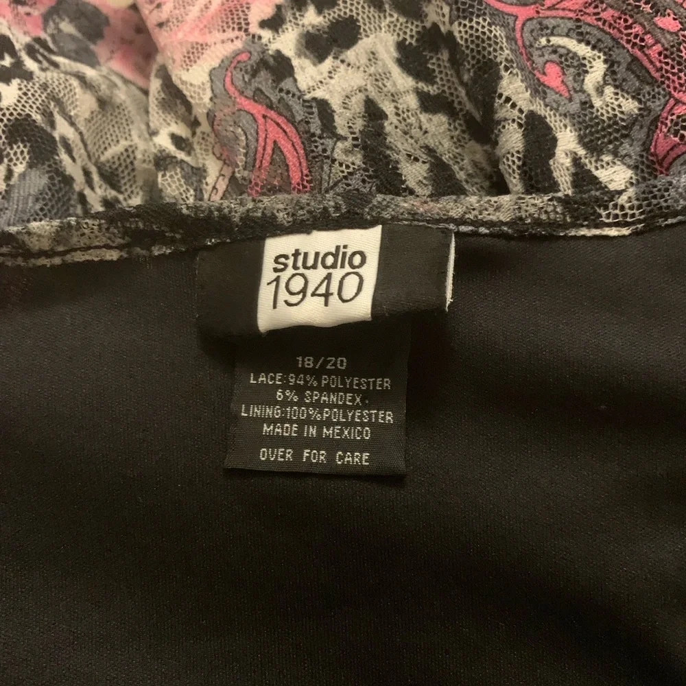 Studio 1940 Lace Blouse/Top Size 18/20 - Picture 7 of 9